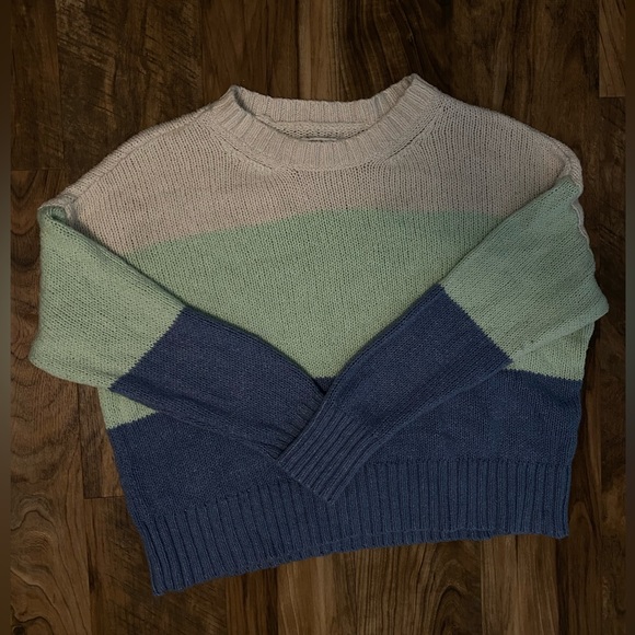 Cozy Pastel Sweater! - Picture 1 of 1